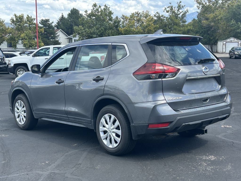 Used 2019 Nissan Rogue S AWD/4WD image 6