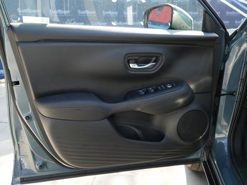 New 2026 Honda HR-V EX-L image 13