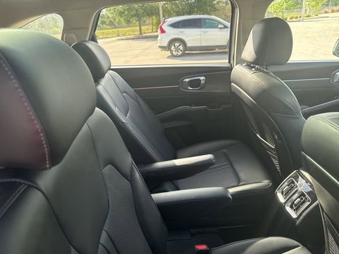 Used 2021 Kia Sorento SX AWD/4WD image 15