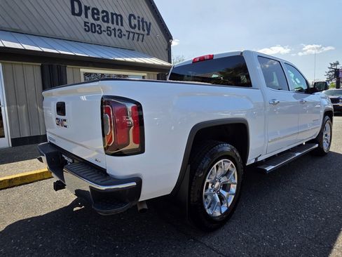 Used 2018 GMC Sierra 1500 SLT w/ SLT Premium Package image 3