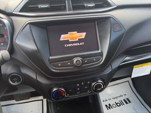 Used 2023 Chevrolet TrailBlazer RS image 12