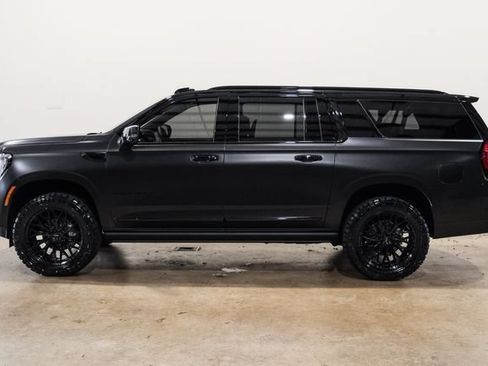 Used 2026 GMC Yukon XL Denali Ultimate AWD/4WD image 6