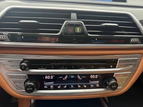 Used 2016 BMW 740i RWD image 20