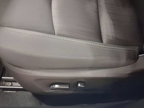 Used 2025 Nissan Altima 2.5 SV FWD image 21