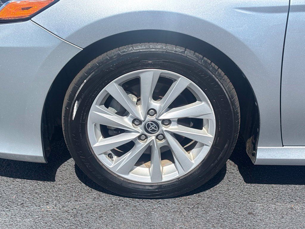 Used 2022 Toyota Camry LE FWD image 24