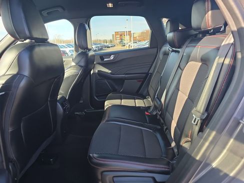 Certified 2023 Ford Escape ST-Line w/ Tech Pack #1 image 40