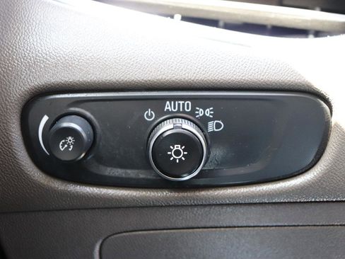 Used 2024 Chevrolet Malibu LT FWD image 43