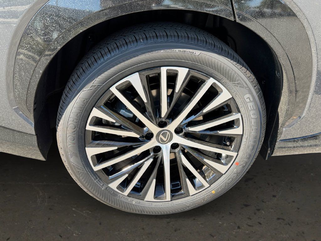 New 2026 Lexus RZ 450e AWD image 23