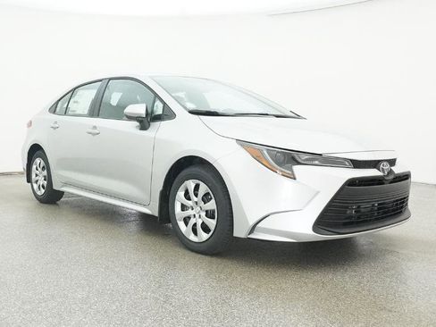 New 2026 Toyota Corolla LE image 30
