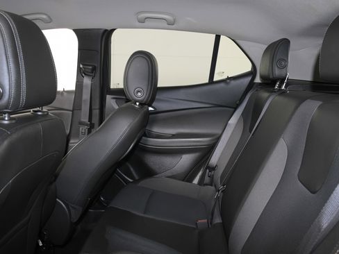 Used 2023 Buick Encore GX Preferred image 23