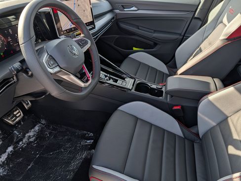 New 2026 Volkswagen GTI SE image 7