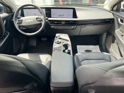 Certified 2024 Kia EV6 Wind RWD image 14