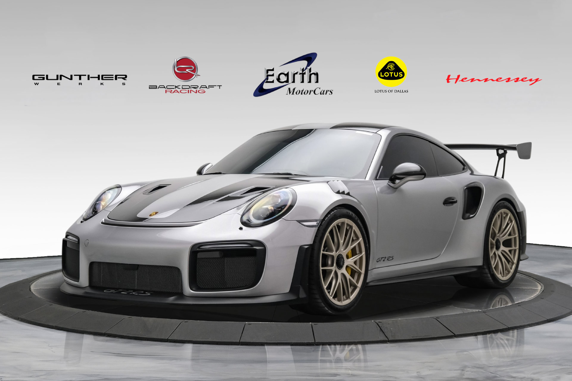 Used 2018 Porsche 911 GT2 RS RWD image 1