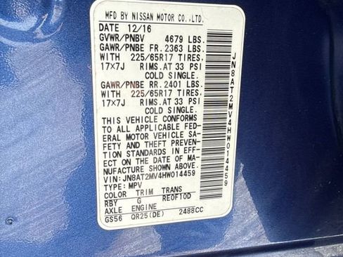 Used 2017 Nissan Rogue SV AWD/4WD image 26