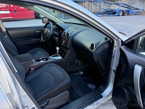 Used 2012 Nissan Rogue S image 9