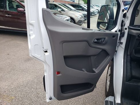 Used 2024 Ford Transit 250 Low Roof w/ Exterior Upgrade Package RWD image 10