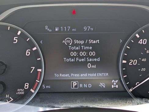 Used 2025 Nissan Frontier SV AWD/4WD image 15