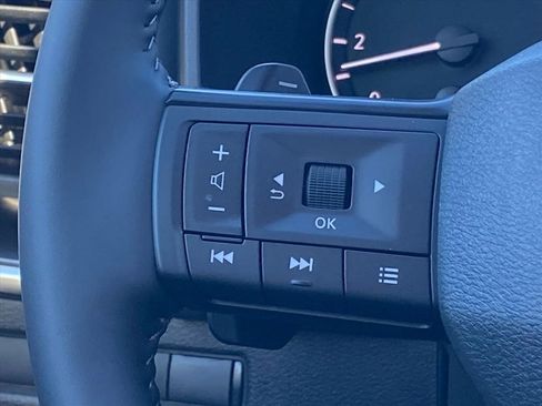 New 2026 Nissan Rogue SV image 8