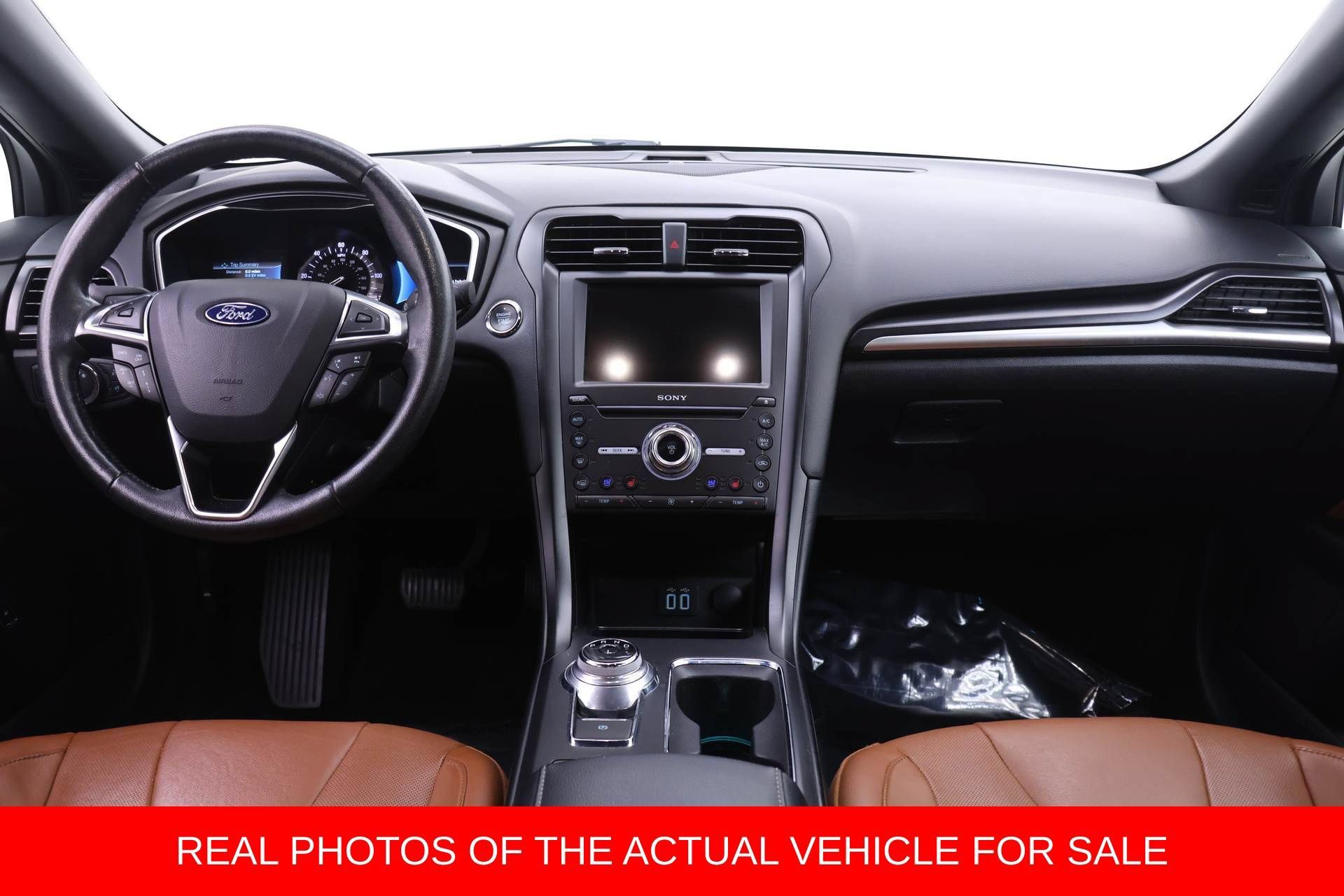 Used 2019 Ford Fusion Titanium FWD image 5