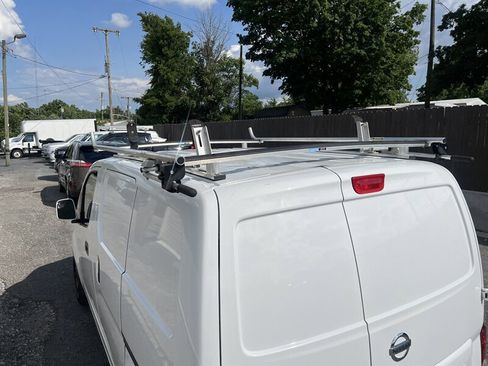 Used 2021 Nissan NV200 SV image 7