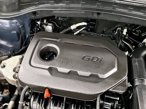 Used 2017 Hyundai Santa Fe Sport FWD image 33
