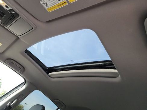 Used 2025 Honda Ridgeline RTL image 10