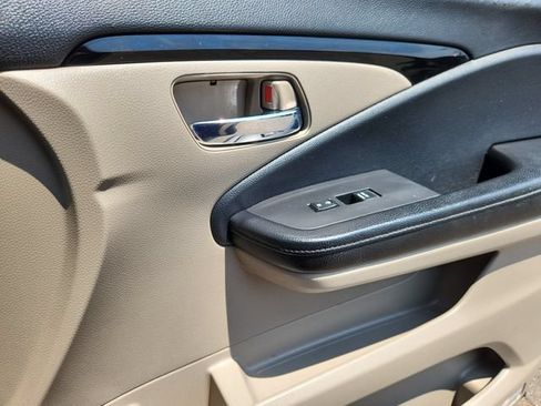 Used 2017 Honda Pilot Touring image 15