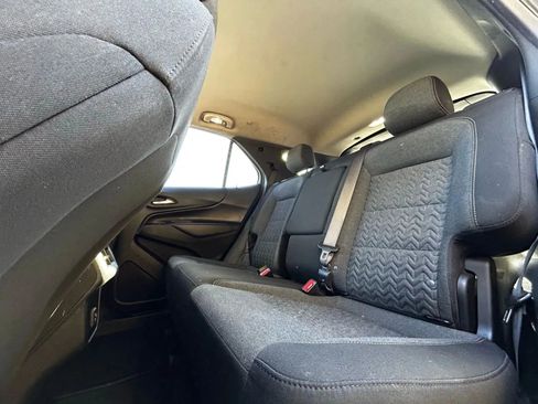 Used 2022 Chevrolet Equinox LT AWD/4WD image 22