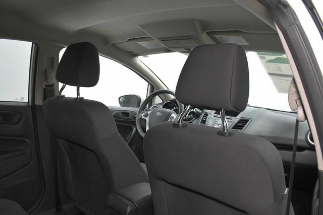 Used 2018 Ford Fiesta SE FWD image 14