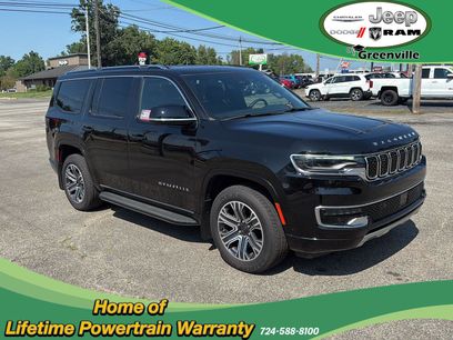New 2024 Jeep Wagoneer Series II w/ Flexible Seating Group