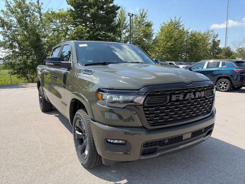 New 2027 RAM 1500 4x4 Crew Cab image 4