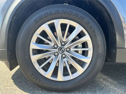 Used 2024 MAZDA CX-90 3.3 Turbo w/ Preferred Plus image 10