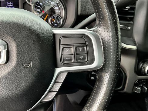 Used 2020 RAM 2500 Big Horn image 24