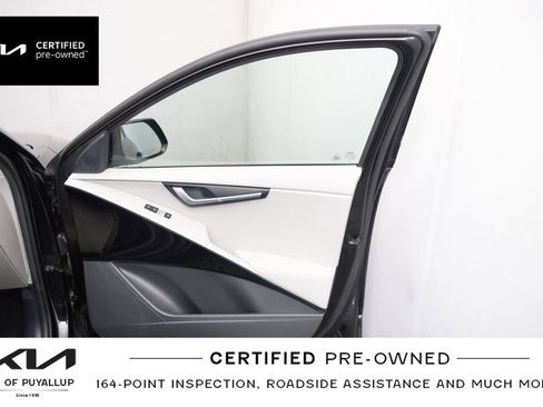 Certified 2023 Kia Niro Wind w/ Wind Preserve Package image 16