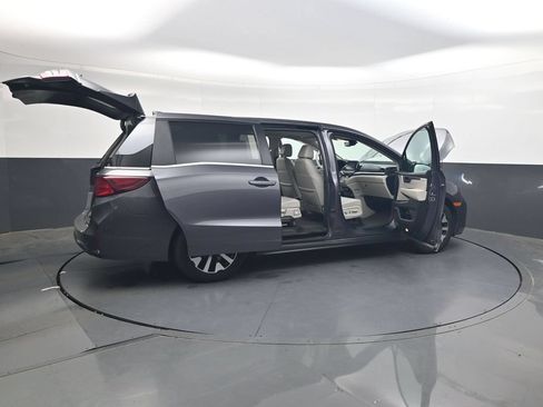 Used 2025 Honda Odyssey EX-L image 45