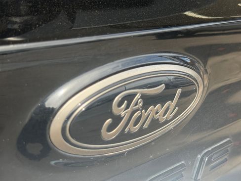 Used 2022 Ford Edge SE w/ Black Appearance Package AWD/4WD image 26