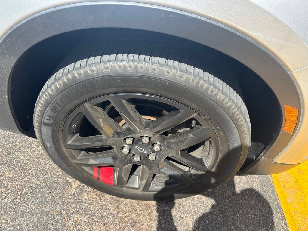 Used 2020 Chevrolet Blazer LT w/ Redline Edition FWD image 4