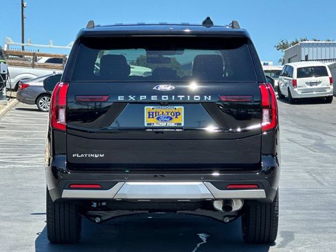 New 2026 Ford Expedition Platinum w/ Driver's Package AWD/4WD image 5