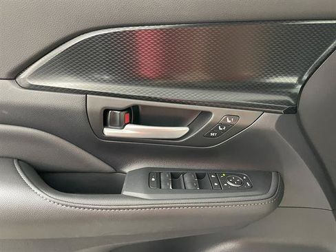 New 2026 Toyota Grand Highlander AWD Hybrid image 19