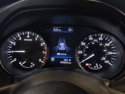 Used 2019 Nissan Rogue S AWD/4WD image 23