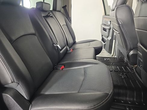 Used 2017 RAM 1500 Laramie w/ Convenience Group AWD/4WD image 37