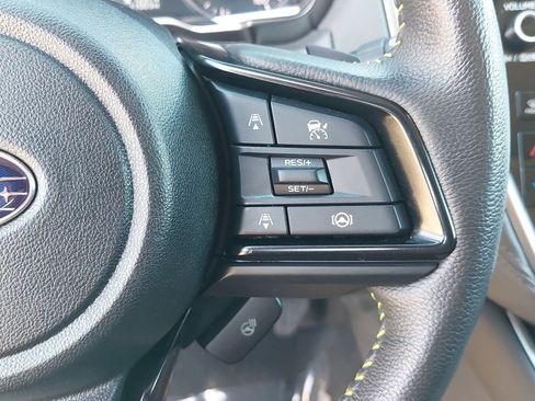 Used 2025 Subaru Outback Onyx Edition image 18