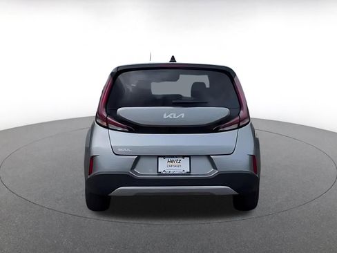 Used 2025 Kia Soul LX w/ LX Technology Package image 12
