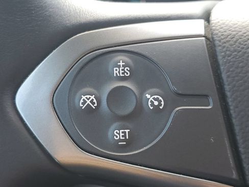 Used 2016 Chevrolet Silverado 1500 LT AWD/4WD image 22