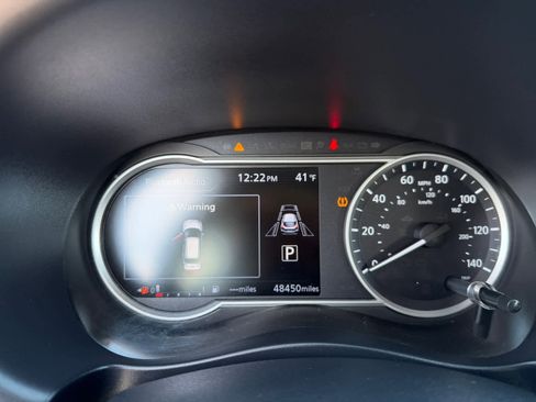 Used 2020 Nissan Kicks SV image 5