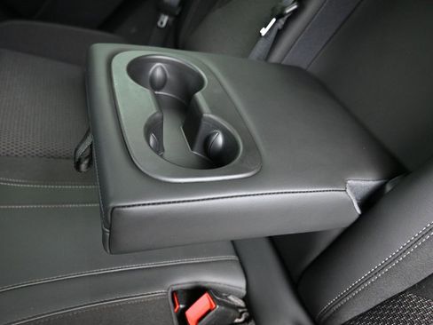 Used 2022 Buick Envision Preferred image 25