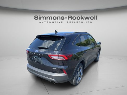 Used 2025 Ford Escape ST-Line AWD/4WD image 5