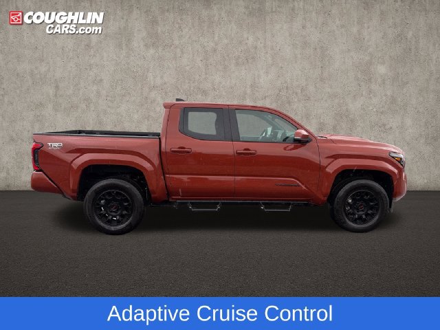 Used 2025 Toyota Tacoma TRD Sport w/ TRD Sport Premium Package AWD/4WD image 9