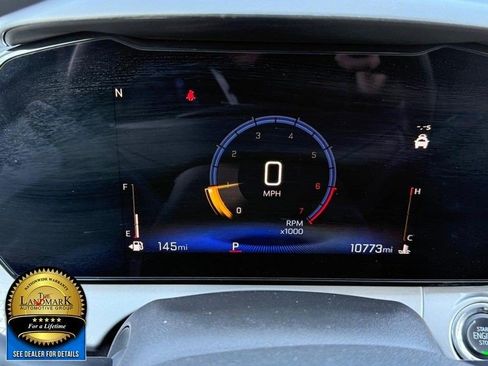 Used 2025 Chevrolet Trax LT image 12