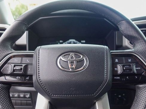 Certified 2023 Toyota Sequoia SR5 image 15